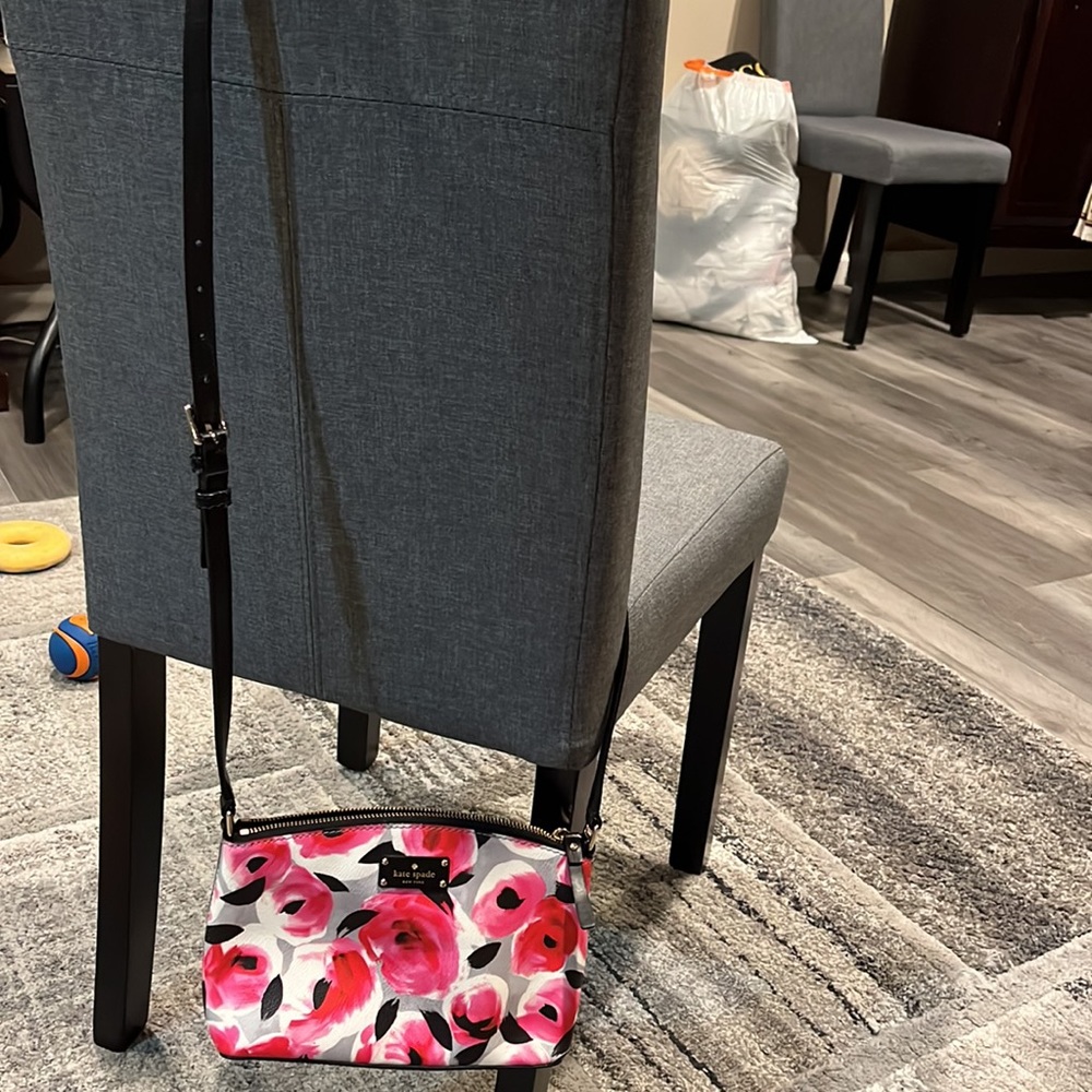Authentic Kate Spade Shoulder Bag - Picture 3 of 7